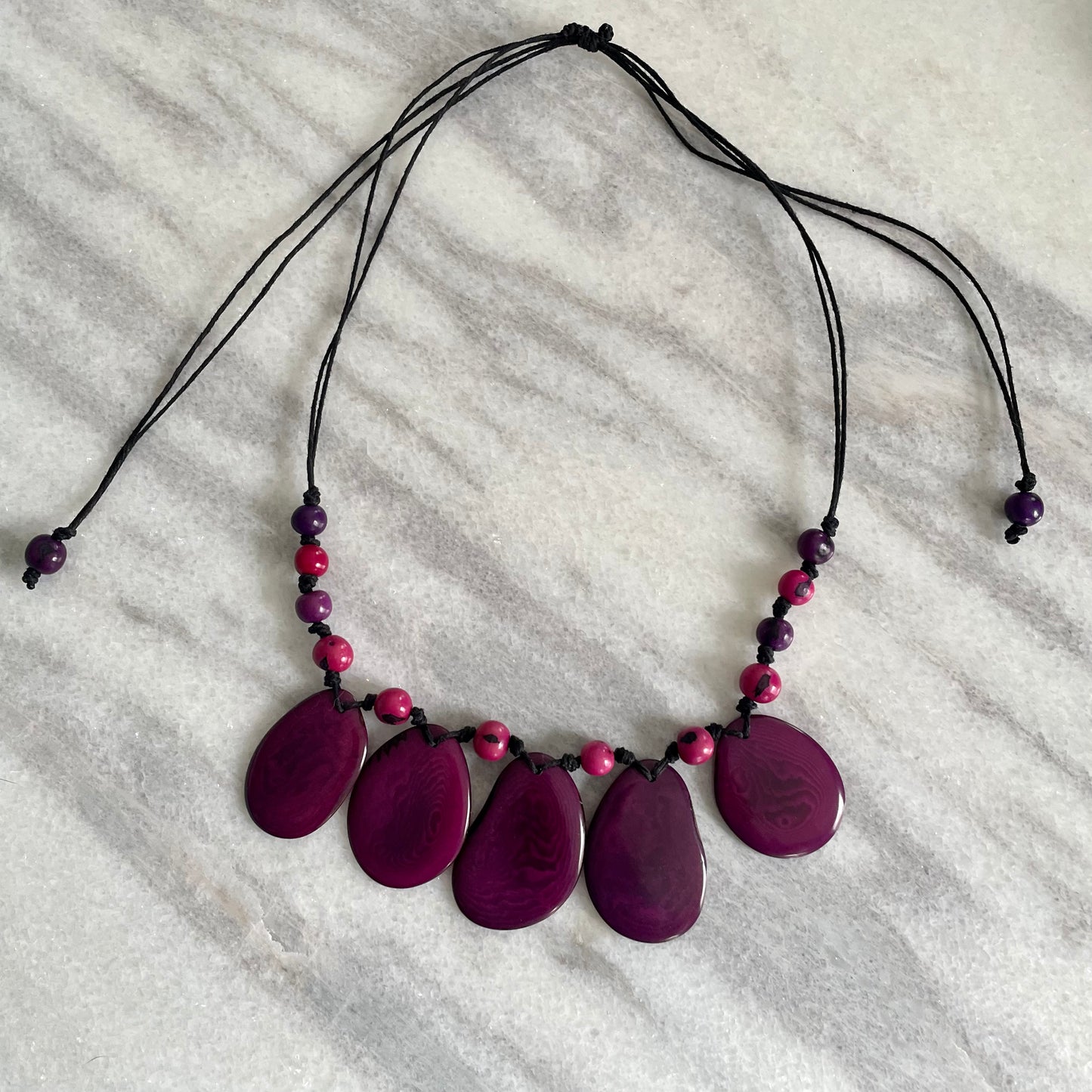 Fan Tagua Adjustable Necklace